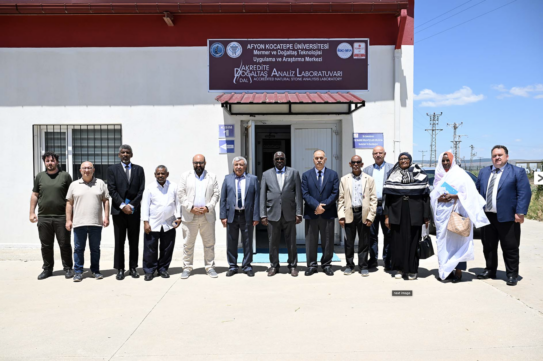 Sudan Al Neelain Üniversitesi Öğretim Üyeleri Laboratuvarımızı Ziyaret Etti